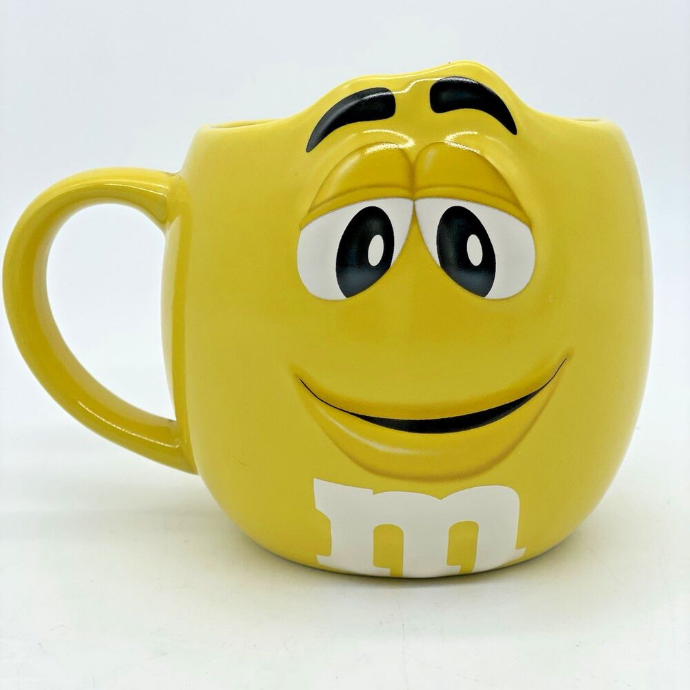M&M Ceramic Sculptured Face Mug Cup Yellow Coffee Tea Chocolate Soup 3D 24oz